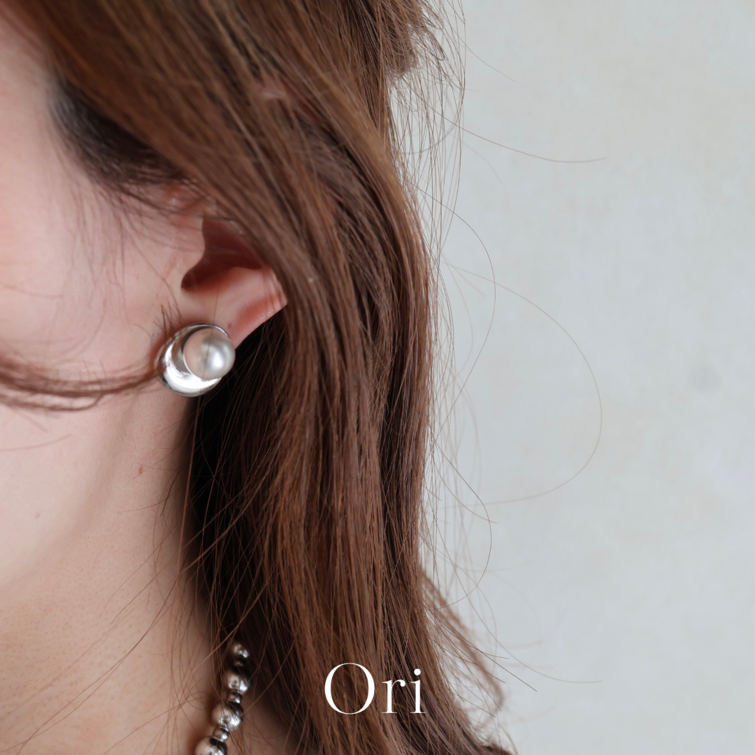Metal pearl pierce