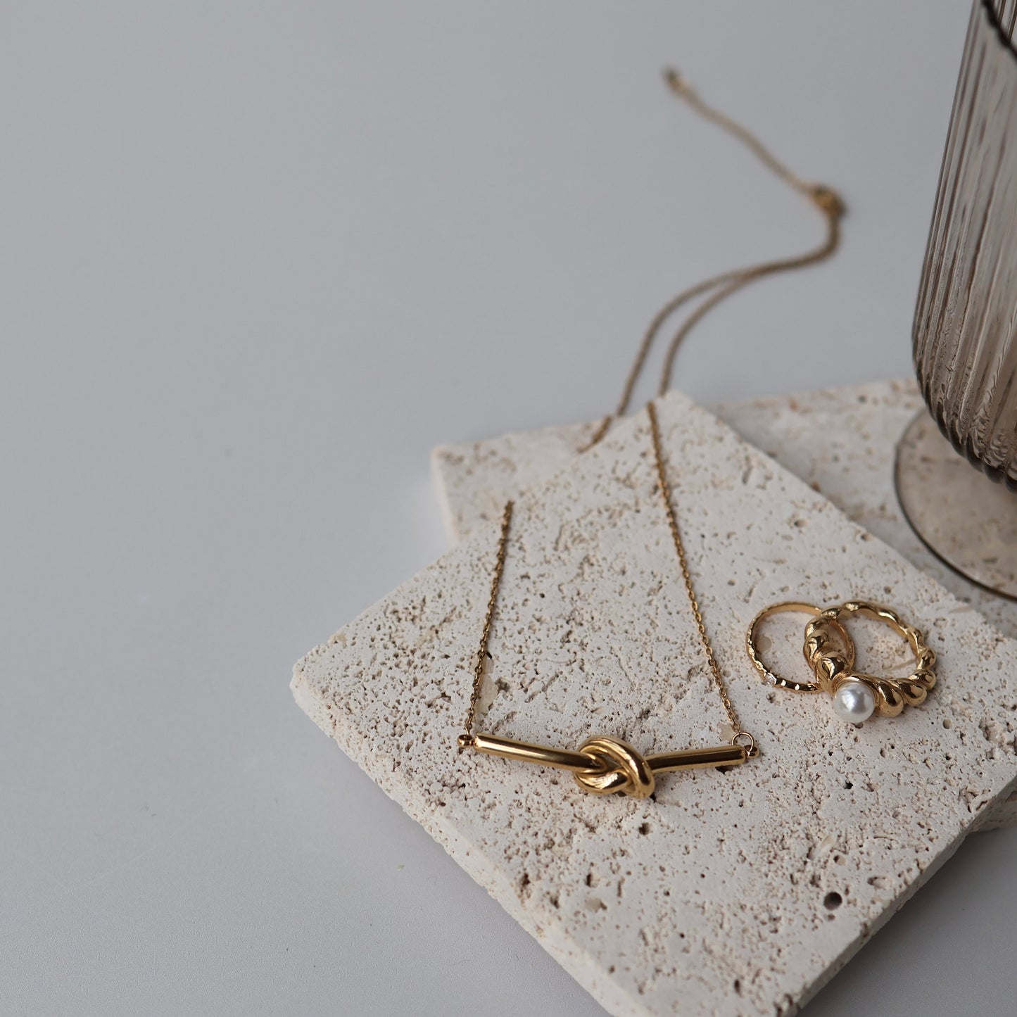 Nuance pearl ring
