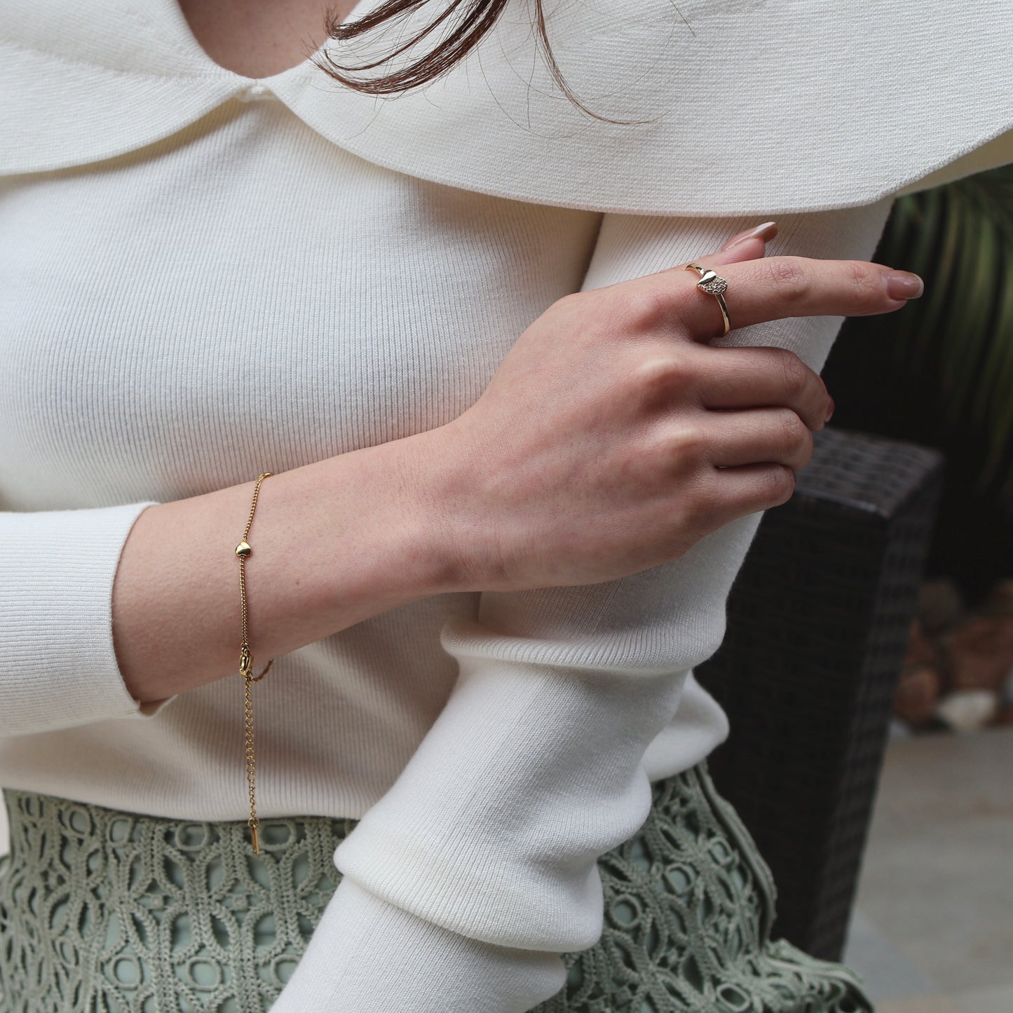Center heart ring
