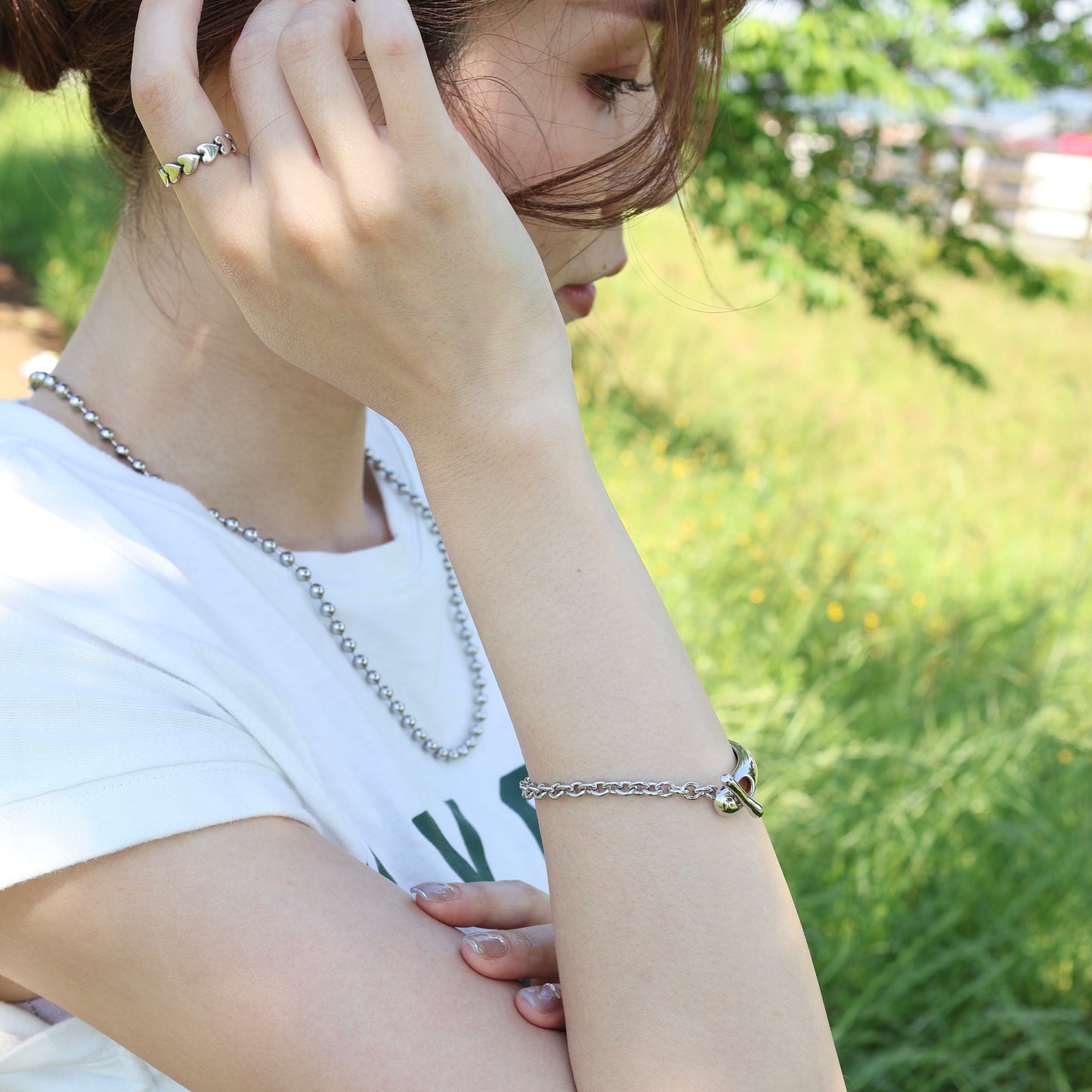 Medium ball necklace