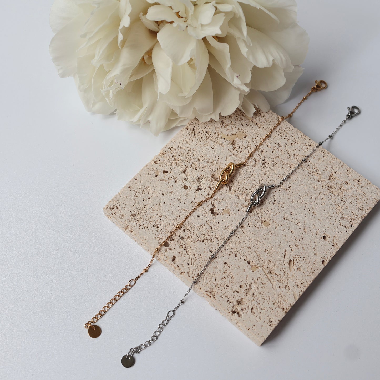 Knot bracelet