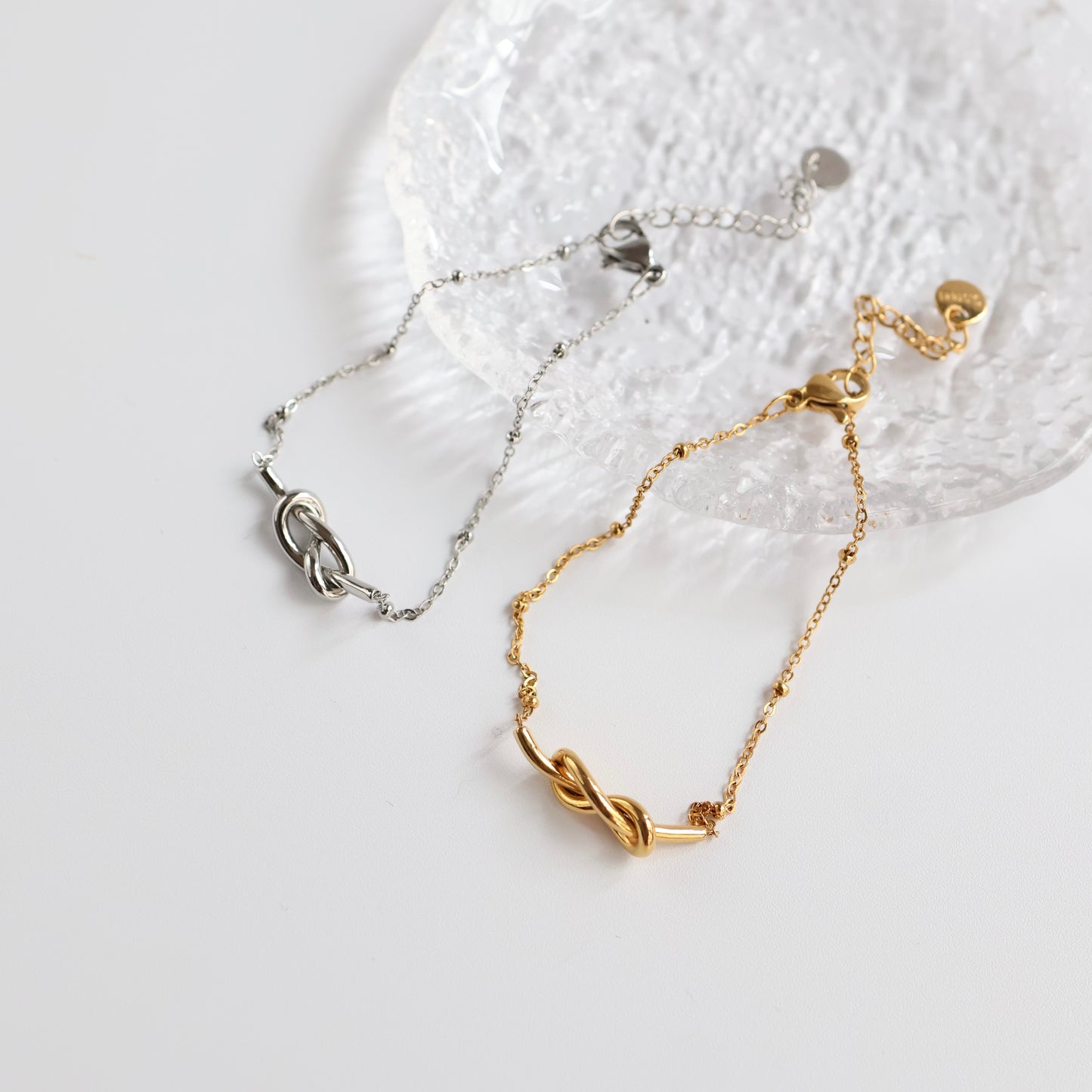 Knot bracelet